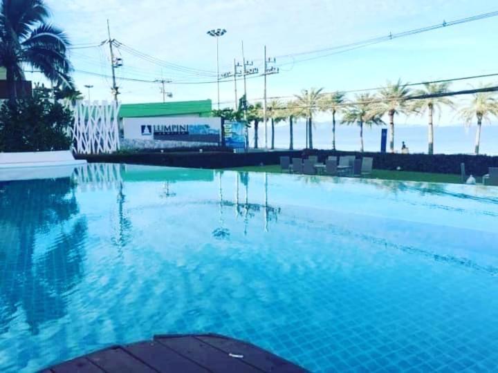 Jomtien Pattaya Condo Seaview Room Premium Luaran gambar