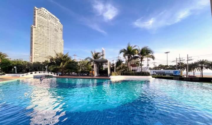 Jomtien Pattaya Condo Seaview Room Premium Luaran gambar